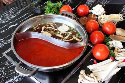 海底撈一餐 從50元人均消費(fèi)看沈陽門店的百萬年收益策略